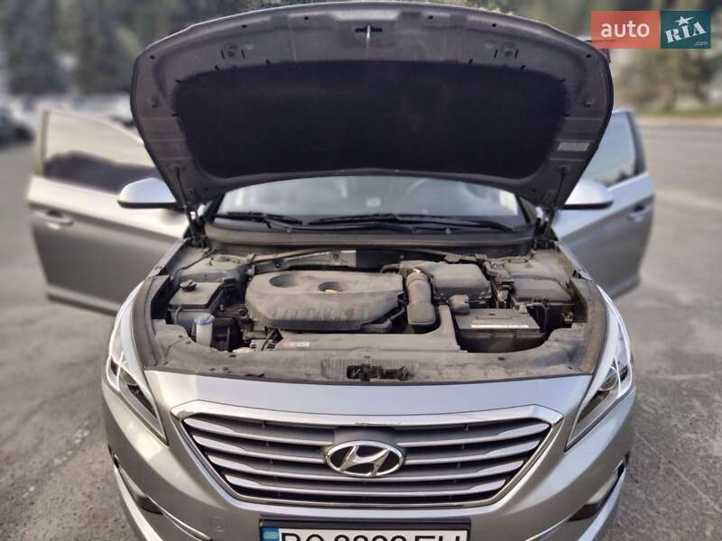 Седан Hyundai Sonata 2016 в Новоднестровске