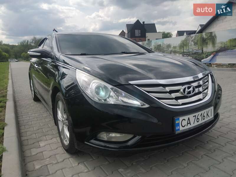 Седан Hyundai Sonata 2010 в 