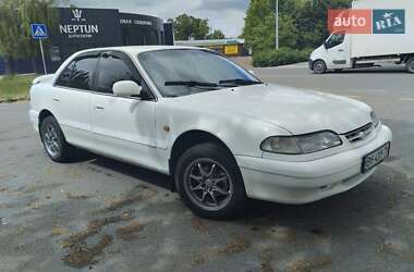 Седан Hyundai Sonata 1993 в Одессе