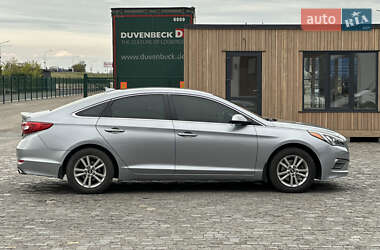 Седан Hyundai Sonata 2015 в 