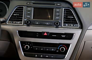 Седан Hyundai Sonata 2016 в 