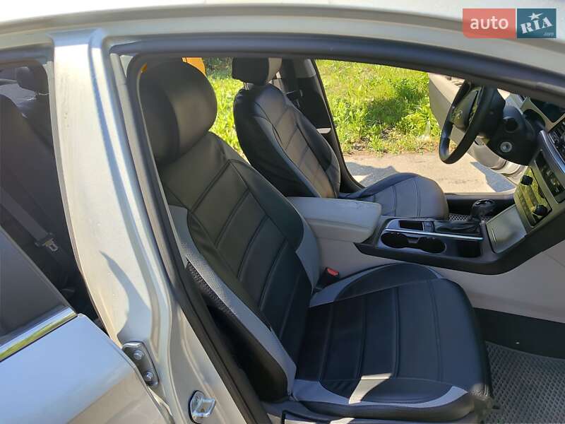 Седан Hyundai Sonata 2014 в Кременчуці