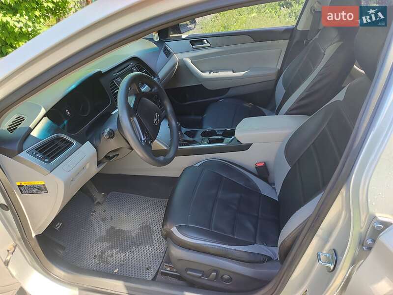 Седан Hyundai Sonata 2014 в Кременчуці