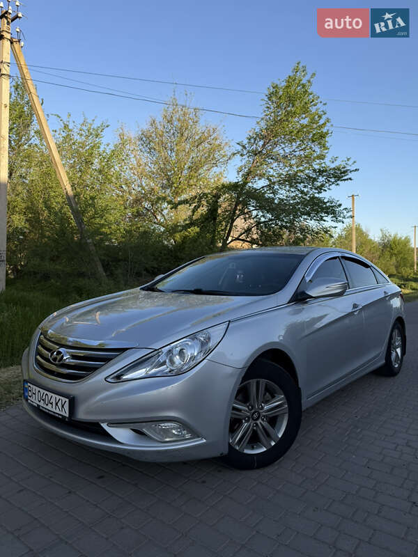 Седан Hyundai Sonata 2013 в 
