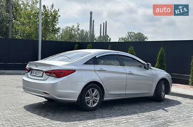Седан Hyundai Sonata 2013 в 