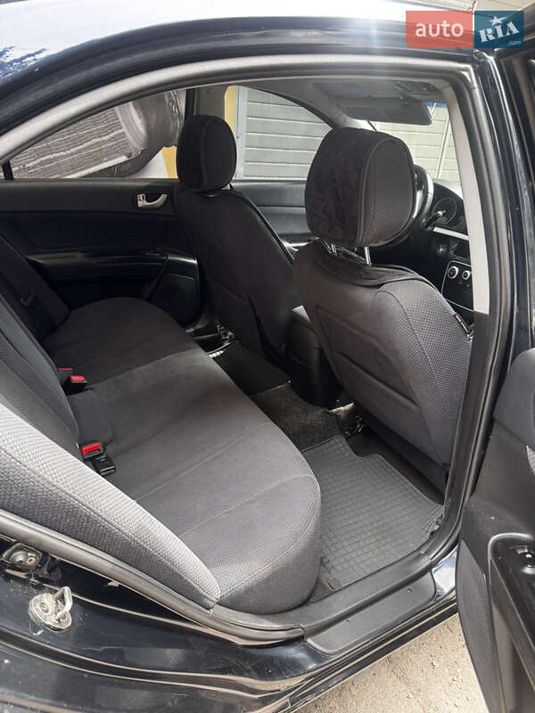 Седан Hyundai Sonata 2007 в Ровно