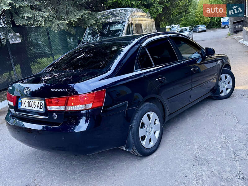 Седан Hyundai Sonata 2007 в Ровно