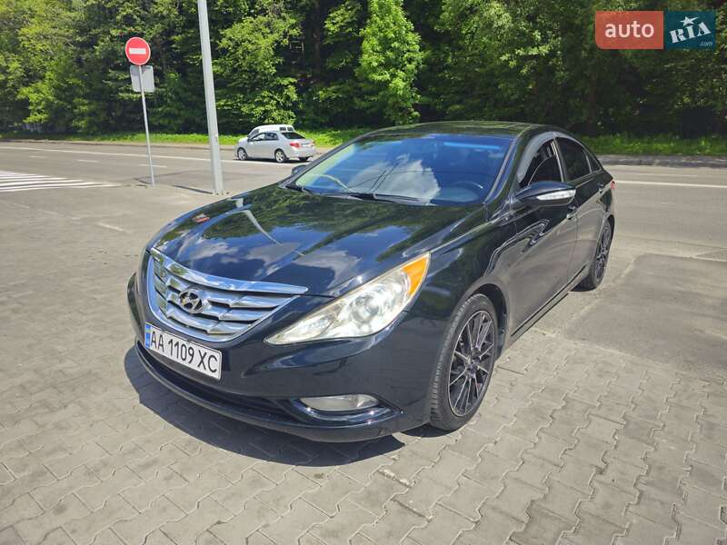 Hyundai Sonata 2012
