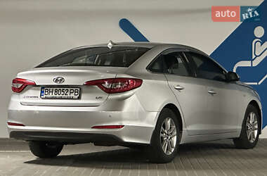 Седан Hyundai Sonata 2015 в 