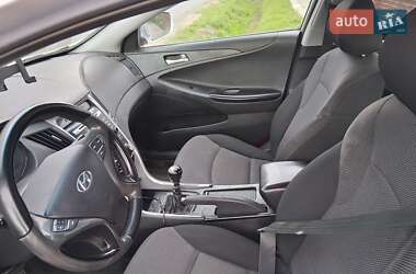 Седан Hyundai Sonata 2012 в 