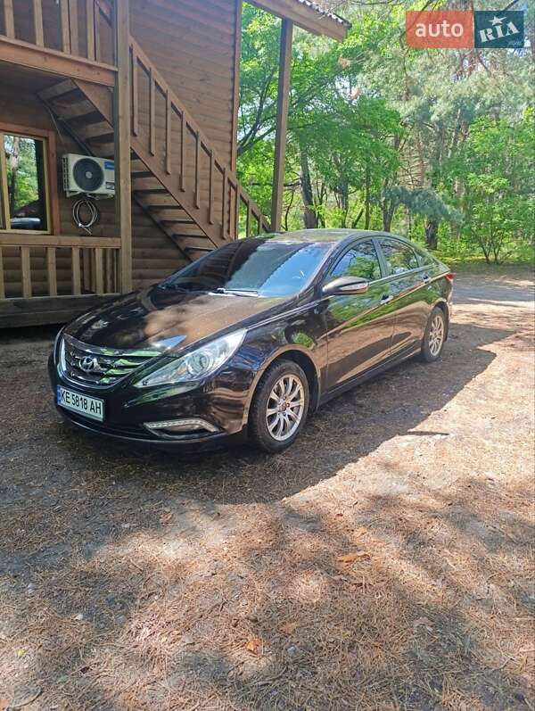 Седан Hyundai Sonata 2010 в Днепре