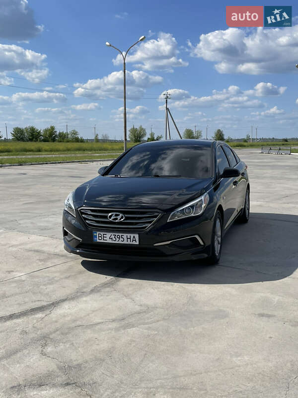 Седан Hyundai Sonata 2015 в Вознесенську