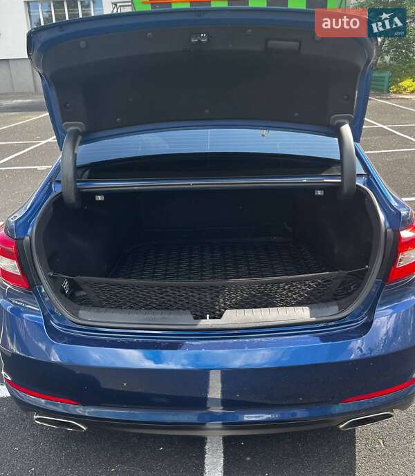 Седан Hyundai Sonata 2015 в Києві