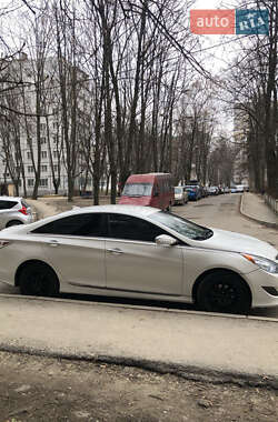 Седан Hyundai Sonata 2013 в 