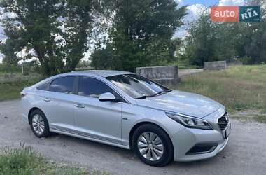 Седан Hyundai Sonata 2015 в Днепре