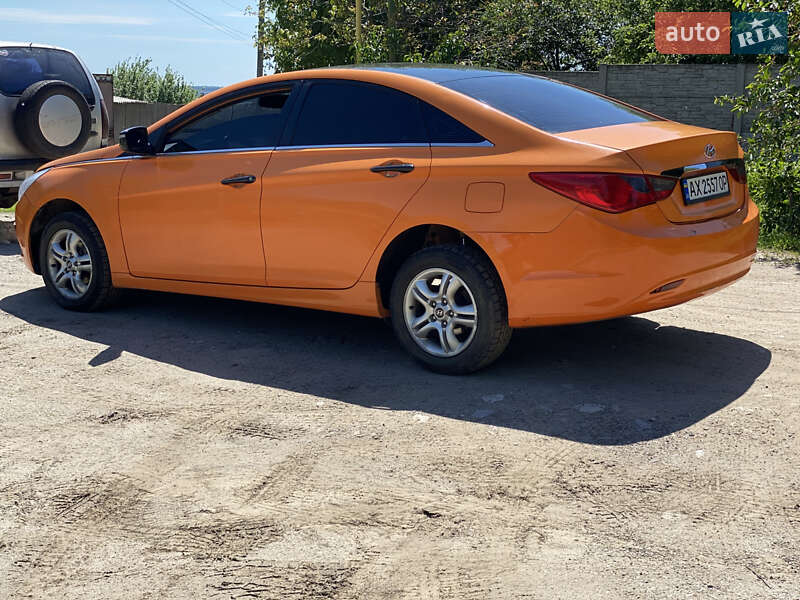 Седан Hyundai Sonata 2014 в 