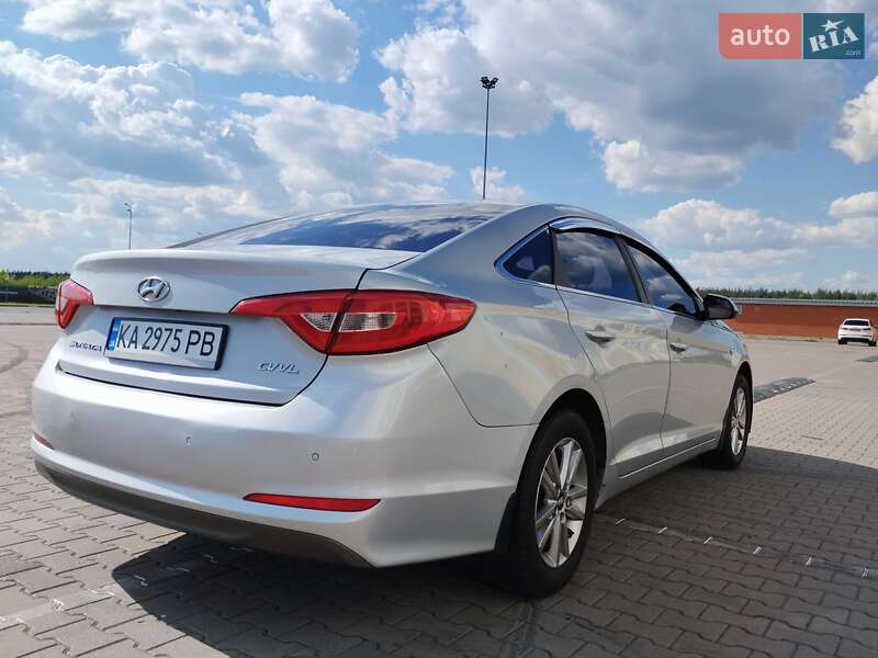 Седан Hyundai Sonata 2016 в Киеве