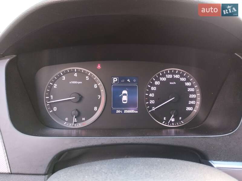 Седан Hyundai Sonata 2016 в Киеве