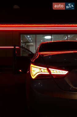 Седан Hyundai Sonata 2014 в 