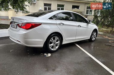 Седан Hyundai Sonata 2010 в 
