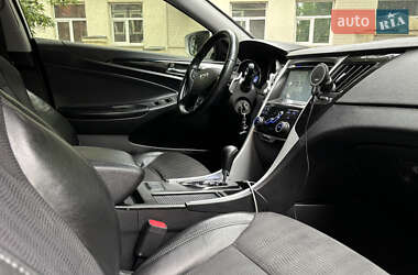 Седан Hyundai Sonata 2010 в 