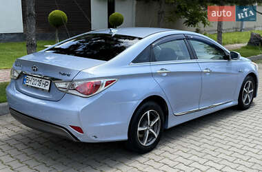 Седан Hyundai Sonata 2013 в 