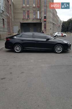 Седан Hyundai Sonata 2019 в 