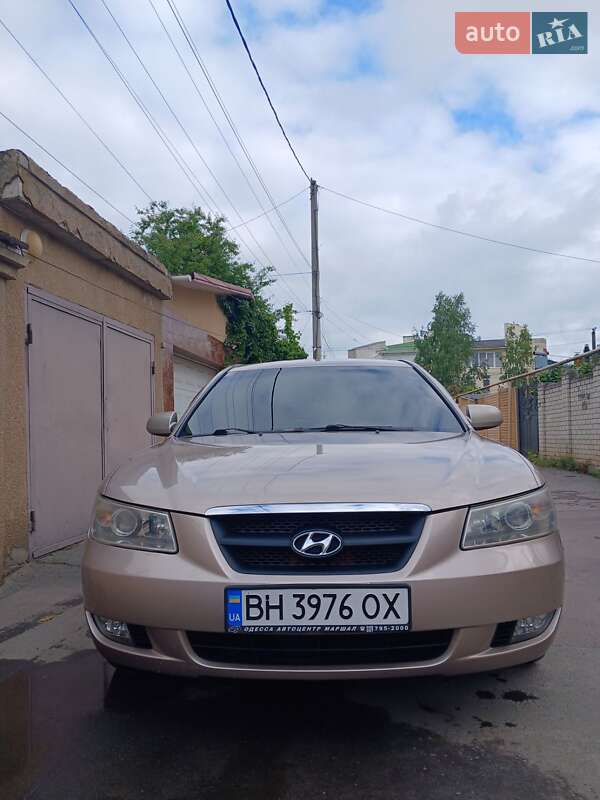 Hyundai Sonata 2005