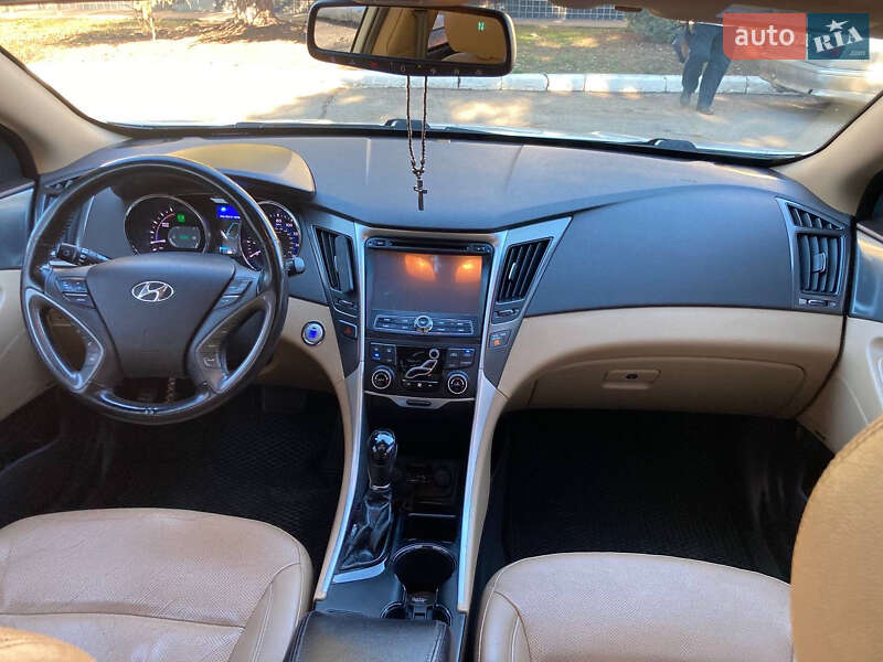 Седан Hyundai Sonata 2013 в Одесі