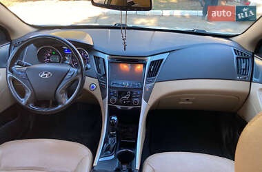 Седан Hyundai Sonata 2013 в 