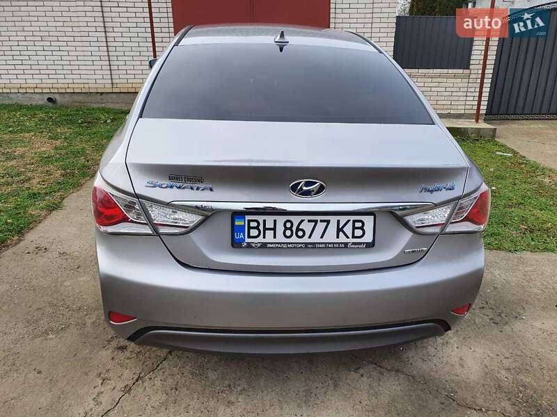 Седан Hyundai Sonata 2013 в Измаиле
