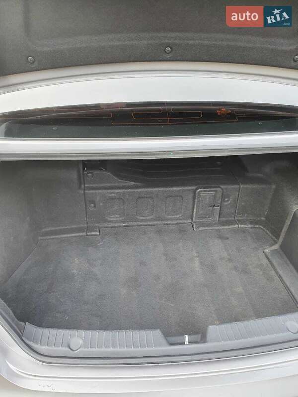 Седан Hyundai Sonata 2013 в Измаиле