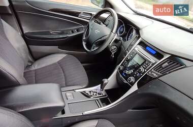 Седан Hyundai Sonata 2011 в 