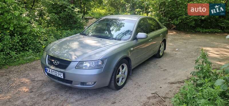 Седан Hyundai Sonata 2008 в Софіївській Борщагівці