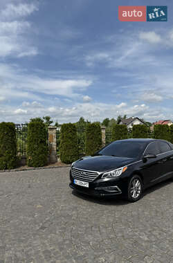 Седан Hyundai Sonata 2015 в 
