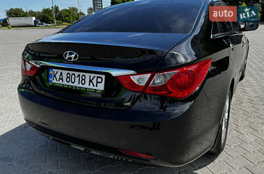 Седан Hyundai Sonata 2011 в 