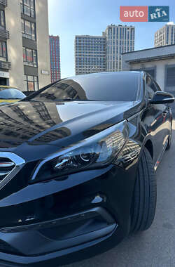 Седан Hyundai Sonata 2016 в 
