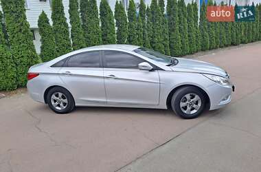 Седан Hyundai Sonata 2015 в 