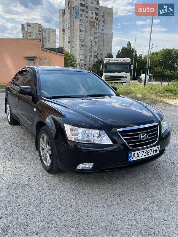 Седан Hyundai Sonata 2009 в 