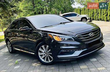 Седан Hyundai Sonata 2015 в 