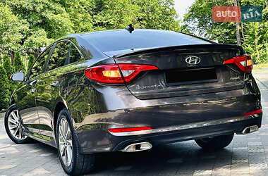 Седан Hyundai Sonata 2015 в 