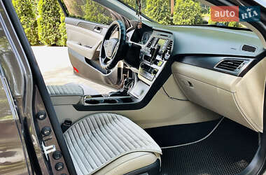 Седан Hyundai Sonata 2015 в 