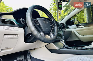 Седан Hyundai Sonata 2015 в 