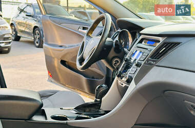 Седан Hyundai Sonata 2013 в 