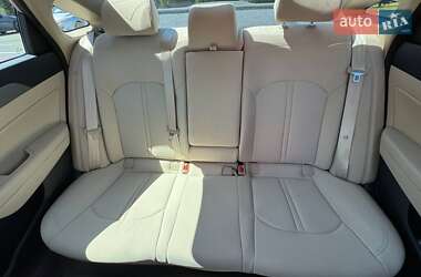Седан Hyundai Sonata 2015 в 