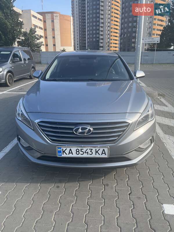 Седан Hyundai Sonata 2016 в Киеве