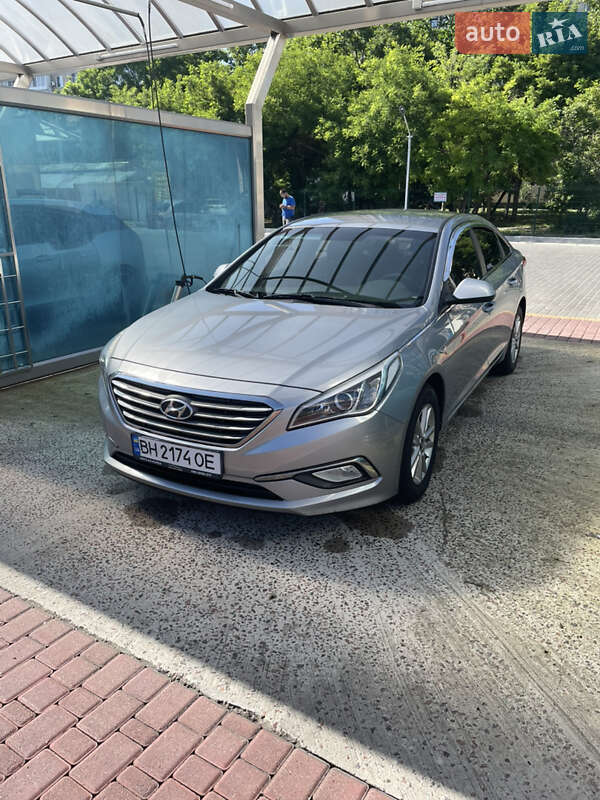 Hyundai Sonata 2015