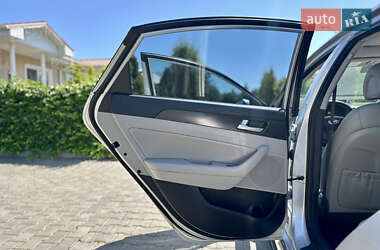 Седан Hyundai Sonata 2016 в 