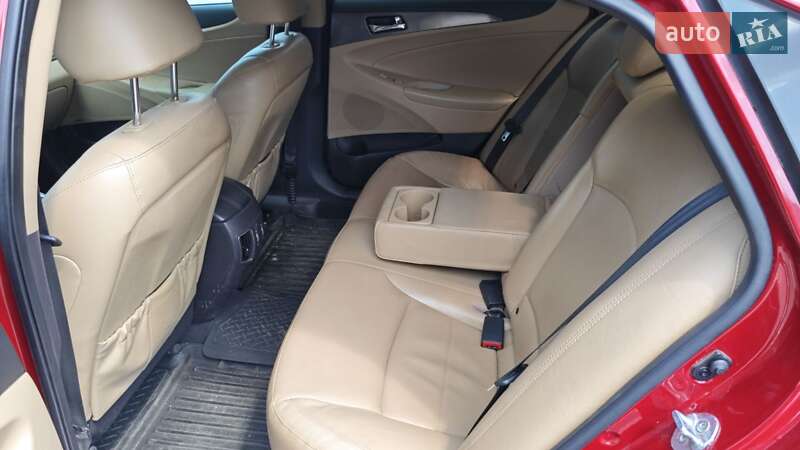 Седан Hyundai Sonata 2013 в Тернополе