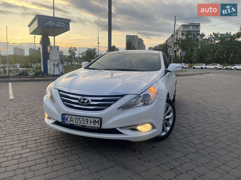 Седан Hyundai Sonata 2014 в Києві